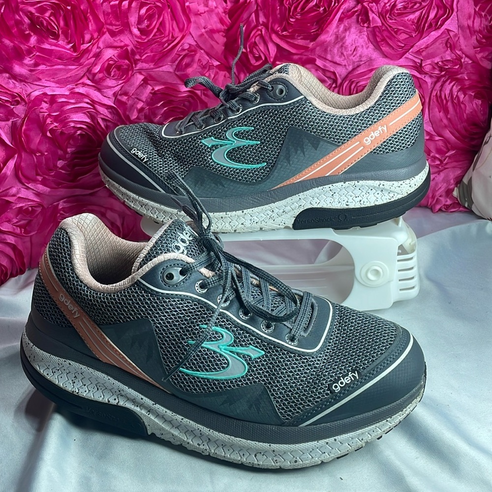 (E) GDEFY Gravity‎ Defyer Women's Running Shoes, Size 11